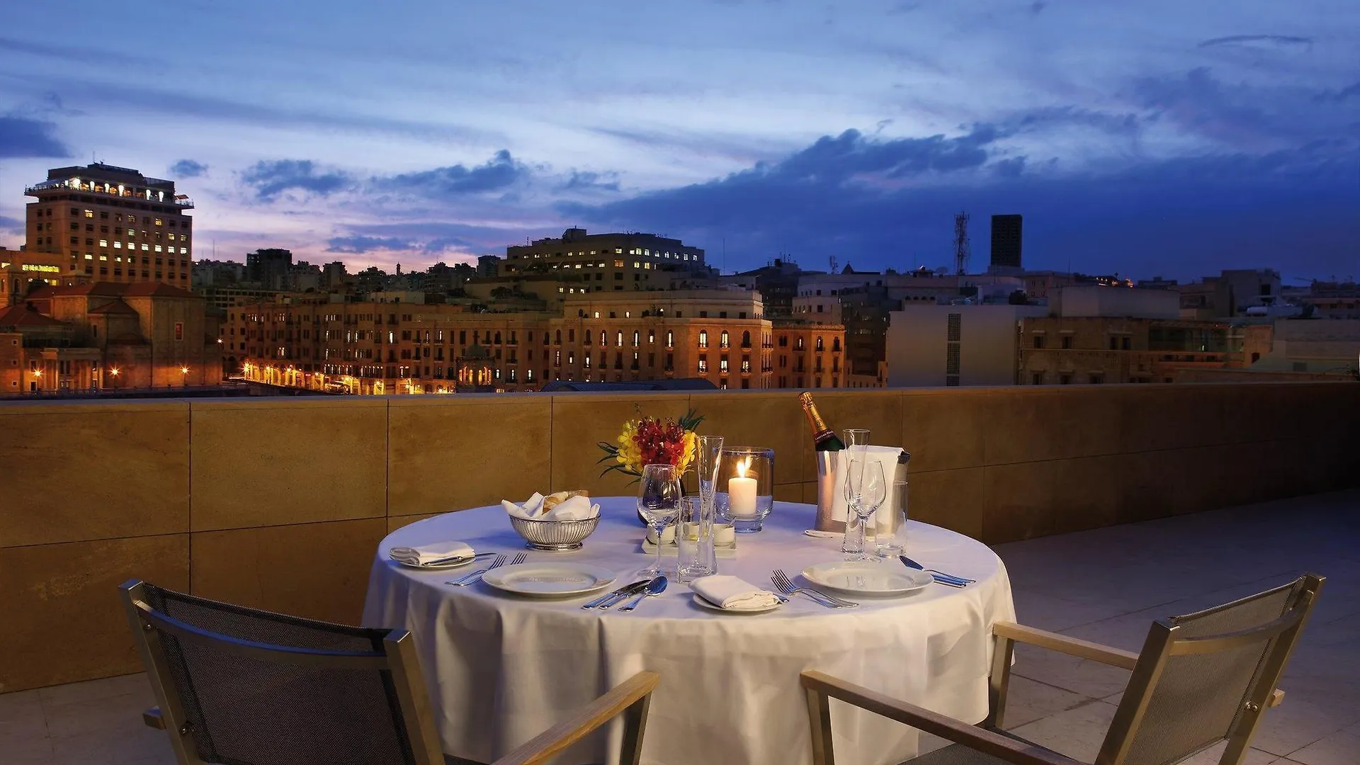 Le Gray Hotel Beirut