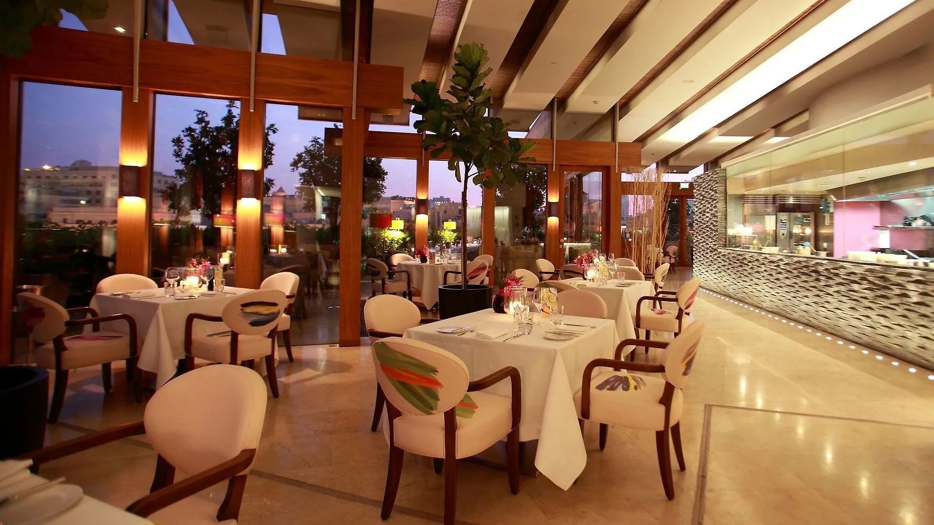Le Gray Hotel Beirut 5*,